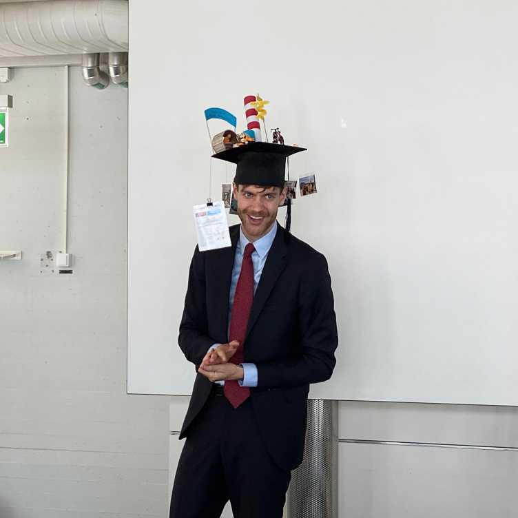 Paul Tautorat has successfully defended his PhD thesis.